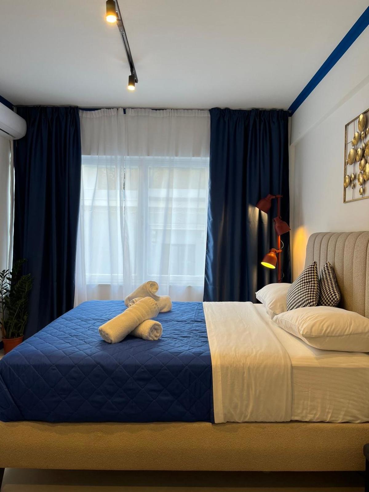 Syntagma Plaka Suite By Zeussuites Athens Luaran gambar